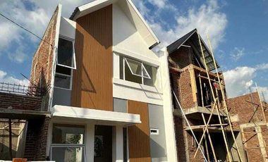 Rumah 2 Lt Ala Scandinavian Terlaris Strategis di Hertasning Paopao