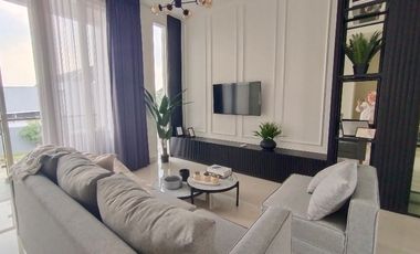 RUMAH SIAP DITEMPATI LENGKAP PRIVATE POOL DEKAT EXIT TOL SIDOARJO