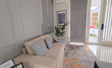 RUMAH SIAP DITEMPATI LENGKAP PRIVATE POOL DEKAT EXIT TOL SIDOARJO