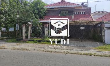 Disewakan rumah kolonial modern full furnished di pusat kota Cirebon