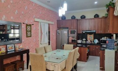 Rumah Pekarangan Luas dekat Eka Hospital/Mal SKA