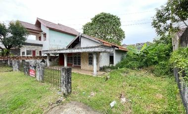 Dijual TANAH Bonus Rumah jln. Bank Raya. Demang Lebar Daun Kota Plbg