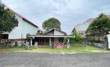 Dijual TANAH Bonus Rumah jln. Bank Raya. Demang Lebar Daun Kota Plbg