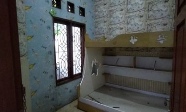 5 MENIT DARI STASIUN LRT  DISEWAKAN RUMAH DI CIBUBUR