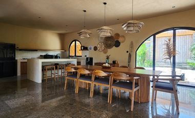 Villa Mewah Spanish Style View Sawah di Kedungu