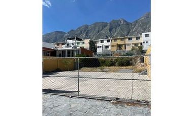 TERRENO COMERCIAL EN RENTA SANTA CATARINA
