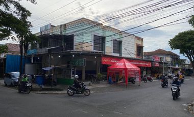 Tempat usaha di Poros Sawojajar