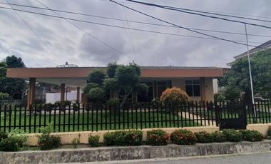 Dijual rumah klasik asri, tengah kota, luas, strategis, full furnish, Sekip, Pekanbaru