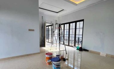 Rumah baru diCipete design mewah classic lokasi strategis