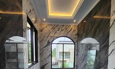 Rumah baru diCipete design mewah classic lokasi strategis