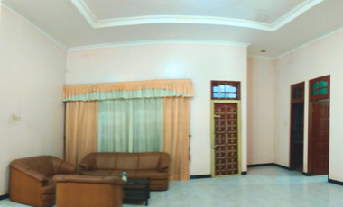 Rumah Tengah Kota Solo Lokasi Premium