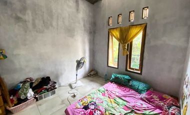 rumah murah 2 lantai turun harga di kadipiro solo