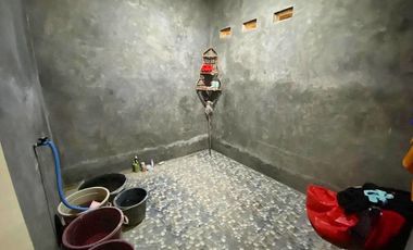 rumah murah 2 lantai turun harga di kadipiro solo