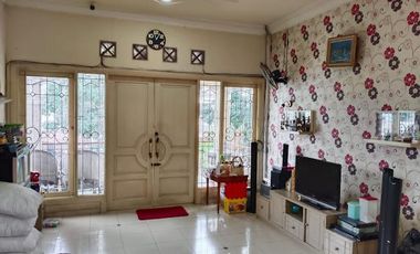 Dijual Rumah dekat gerbang tol Cawang, bebas banjir di Tebet Timur