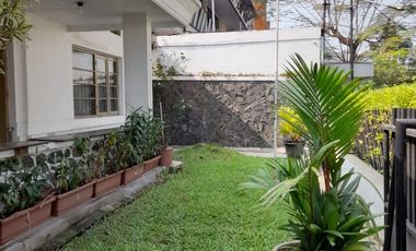 FOR SALE RUMAH MINIMALIS 2 LT FURNISHED LOKASI BAGUS DI BANDUNG RAYA