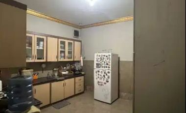 Dijual Rumah cantik 2 lantai dekat ke tol cawang, bebas banjir