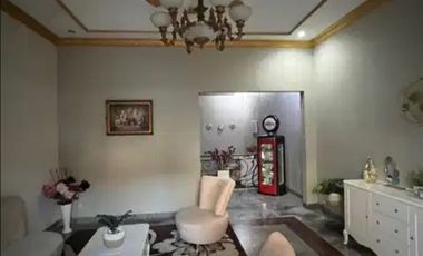 Dijual Rumah cantik 2 lantai dekat ke tol cawang, bebas banjir