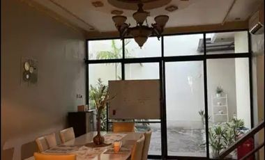 Dijual Rumah cantik 2 lantai dekat ke tol cawang, bebas banjir