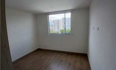 APARTAMENTO EN ARRIENDO EN AV ALBERTO MENDOZA MANIZALES