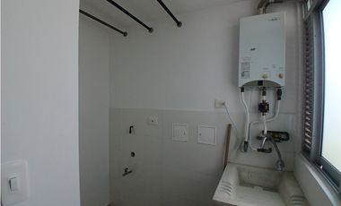 APARTAMENTO EN ARRIENDO EN AV ALBERTO MENDOZA MANIZALES