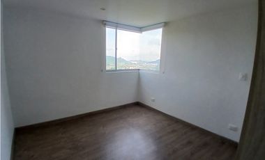 APARTAMENTO EN ARRIENDO EN AV ALBERTO MENDOZA MANIZALES