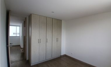 APARTAMENTO EN ARRIENDO EN AV ALBERTO MENDOZA MANIZALES