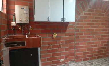 Apartaestudio para el  arriendo en envigado
