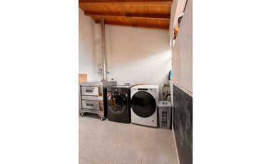 vendo Casa de lujo en el Retiro Antioquia unidad Messina