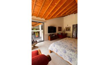 vendo Casa de lujo en el Retiro Antioquia unidad Messina