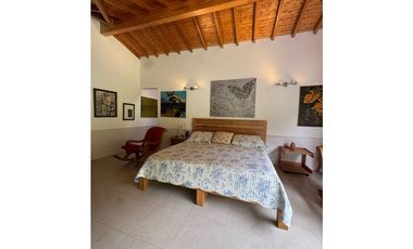 vendo Casa de lujo en el Retiro Antioquia unidad Messina