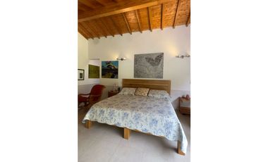 vendo Casa de lujo en el Retiro Antioquia unidad Messina
