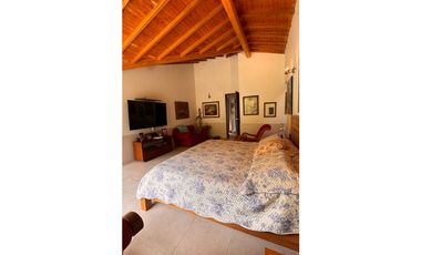 vendo Casa de lujo en el Retiro Antioquia unidad Messina