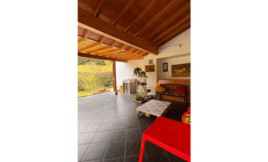 vendo Casa de lujo en el Retiro Antioquia unidad Messina