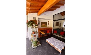 vendo Casa de lujo en el Retiro Antioquia unidad Messina