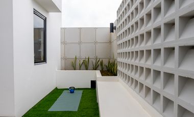 Rumah Modern Dekat Summarecon Bekasi 1 Km dari Pintu Tol JORR 2