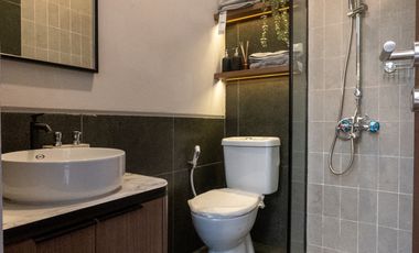 Rumah Modern Dekat Summarecon Bekasi 1 Km dari Pintu Tol JORR 2