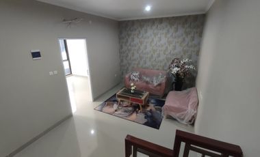 Rumah Modern 2 lantai di cempaka putih jakarta pusat Nyaman dan strategis