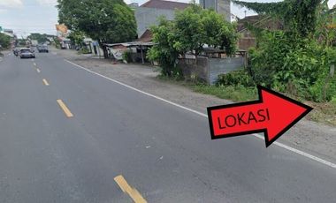 For Sale: Strategic Roadside Land on Surabaya–Jogja Provincial Route – 760 m² Freehold Title
