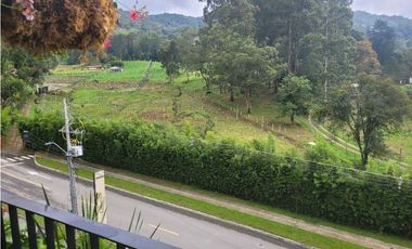 Venta de apartamento en Unidad Cerrada en el Retiro