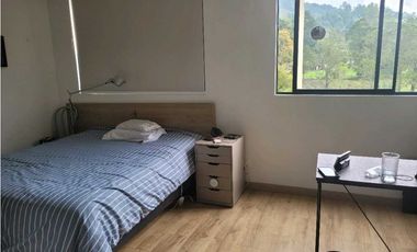 Venta de apartamento en Unidad Cerrada en el Retiro