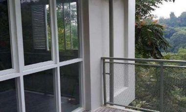 dijual rumah villa di dagogiri ppr itb