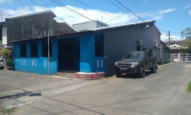 Dijual Rumah sudut jalan