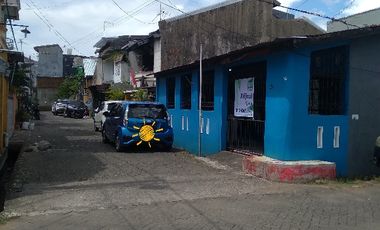 Dijual Rumah sudut jalan