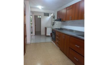 Renta de Casa en Envigado Las Antillas