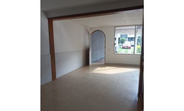 Renta de Casa en Envigado Las Antillas