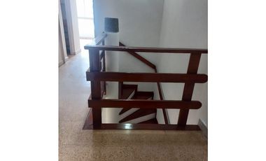 Renta de Casa en Envigado Las Antillas