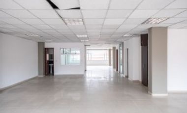 OFICINAS EN ARRIENDO CALLE 79 CRA 18 BOGOTA LAGO