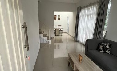 Dijual Rumah Tinggal di Dago, Bandung, Jawa Barat