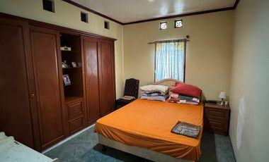 Dijual Murah Rumah di Komp. Parahyangan Rumah Villa, Bandung