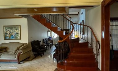 Dijual Murah Rumah di Komp. Parahyangan Rumah Villa, Bandung